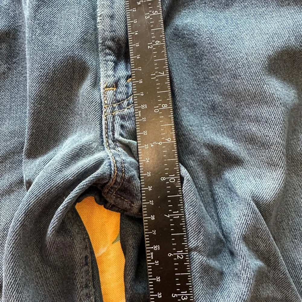 VTG Levi's 550 Relaxed Fit Jeans Mens 32x34 Blue Medium Wash Denim Made in USA
